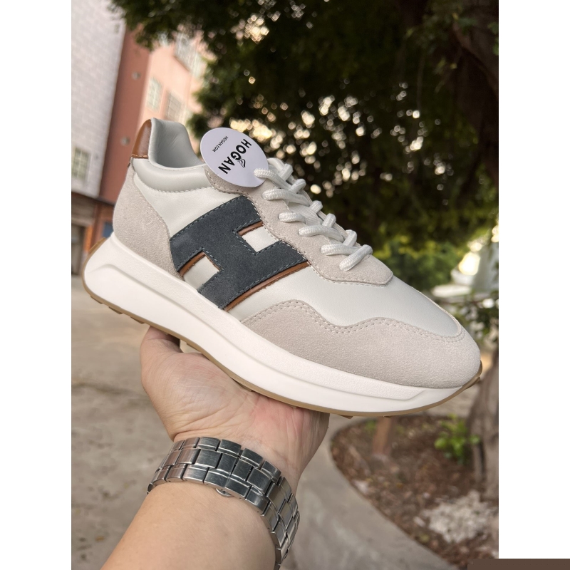 Hogan Sneakers